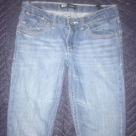 Girls Levi Skinny Jeans - Picture 4 of 5
